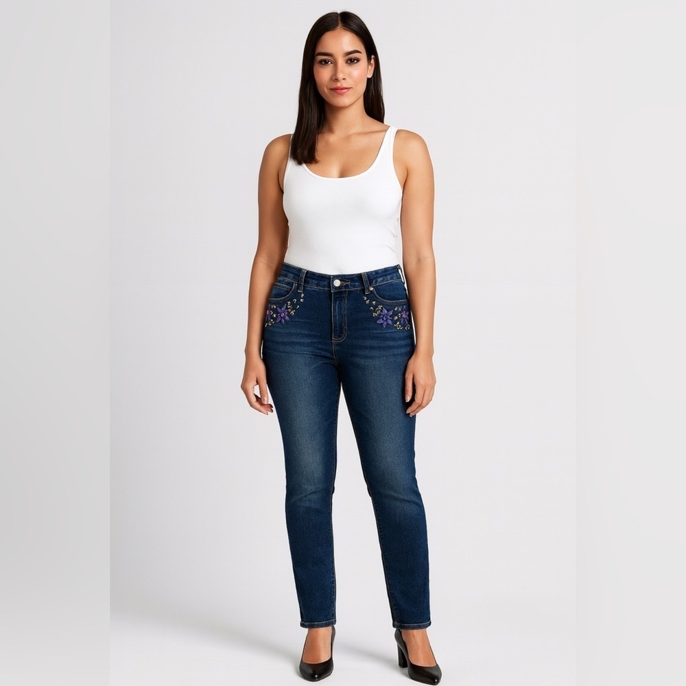Boston Proper Dark Blue Skinny Jeans with Purple Gem Lined Pockets.       Size-2